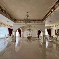 گلستان کوچه های اصلی / ۱۱۵ متر / جنوبی غرق نور