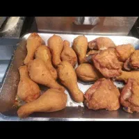 اشپزسوخاری زن هستم