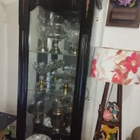 بوفه تقربیا تمیز