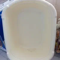 وان بزرگ  کرم رنگ