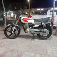 موتور سیکلت bassel. 200