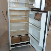 یخچال و هیلتی