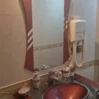 روشویی شیشه‌ای