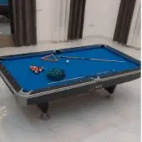 میز بیلیارد ۸ بال