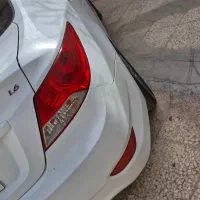 هیوندا اکسنت2015 رنگ سفید۳۴۰۰۰۰کارکرده