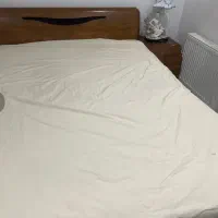 تخت خواب دو نفره به همراه تشک