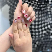 استخدام ناخن کار حرفه ای