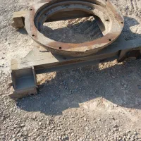 محور و ریش تریلر