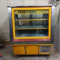 یخچال ویترینی