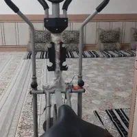دوچرخه ثابت ورزشی