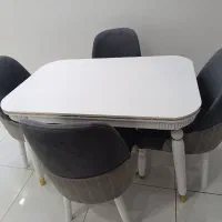 میز ناهاخوری