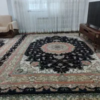 دو عدد فرش دوازده متری