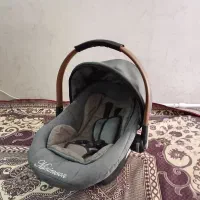کالسکه و کریر بچه