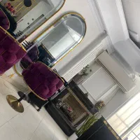 اجاره اینه و صندلی و صندلی اصلاح بر گلبرگ غربی