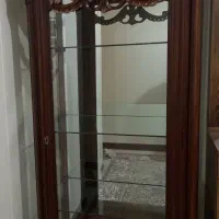 بوفه ، ویترین