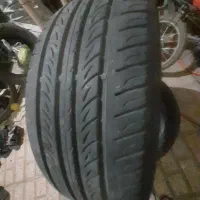 یک جفت لاستیک سایز ۱۵ پهن ۲۰۵