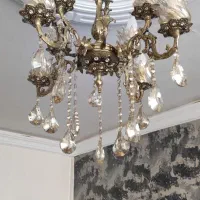 لوستر و آباژور