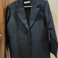 کت زنانه گاباردین اصل سایز ۴۲/۴۴ نو پوشیده نشده