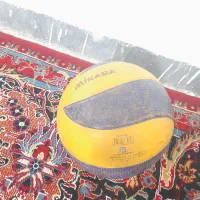 توپ والیبالMikasa