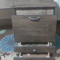 میز چرخ خیاطی