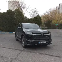 لندکروز سری 300 موجود ترخیص کارز
