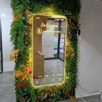آینه اینستاگرام