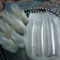 لیوان کاغذی شات قهوه و تعدادی لیوان شفاف یکبارمصرف