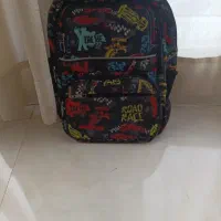 کوله مدرسه