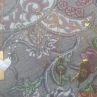 گردنبند|بدلیجات|شیروان (خراسان), |دیوار