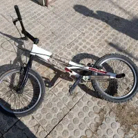 دوچرخه تریال 20