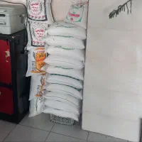 فروشند خانم