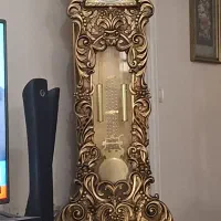 ساعت ایستاده و بوفه ورق طلا و میز تلفن