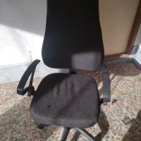 پریز برق و صندلی