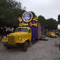 نیروی جوان آقا پیتزا تی رکس میدون ارگ