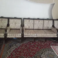 مبل استیل قدیمی بینهایت محکم و مقاوم