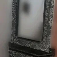 اینه و میز کنسول