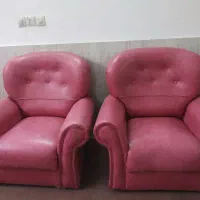 مبل راحتی چرم هفت نفره در حد نو