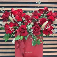 باکس گل لاکچری برای تولد، سالگرد و خواستگاری