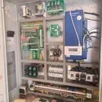 سرویسکار و تعمیرکار آسانسور