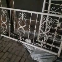 نرده حفاظ دار و درب حیاط