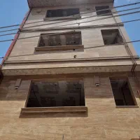 آپارتمان ۳ طبقه ۳واحد