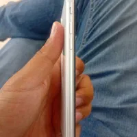 iPhone se 2020|موبایل|شیراز, دروازه قران|دیوار