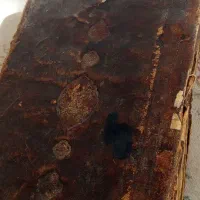 کتاب قدیمی نسخه خطی ویک کتاب قرآن قدیمی