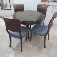 میز نهار خوری ۴ نفره
