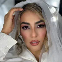 میکاپ شنیون(تخفیف ویژه اردیبهشت)ناخن-مژه-پیرسینگ