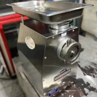 چرخ گوشت ۳۲‌ رومیزی الکتروکار درحد آکبند