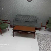 فروش مبل پنج نفره تمیز و سالم تخت شو هستش .