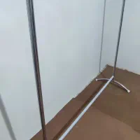 رگال ایستاده لباس