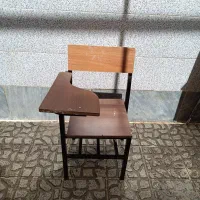 صندلی دانشجویی
