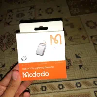 OTG (وصل کردن فلش به گوشی)آیفون IPhone